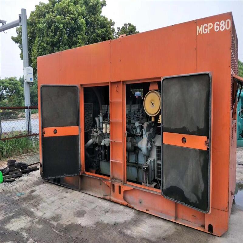 1000KW出租柴油发电车2小时到现场确保紧急用电无忧