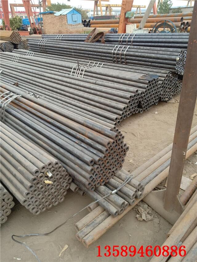 300*60异型管在建筑领域发挥关键作用