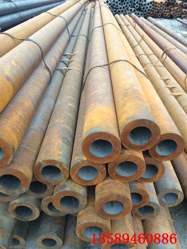 62*3矩形管性能卓越用途广泛助力现代建筑发展