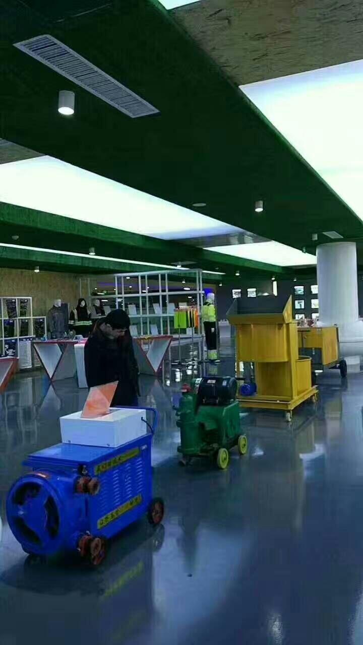 ɽͲཬ