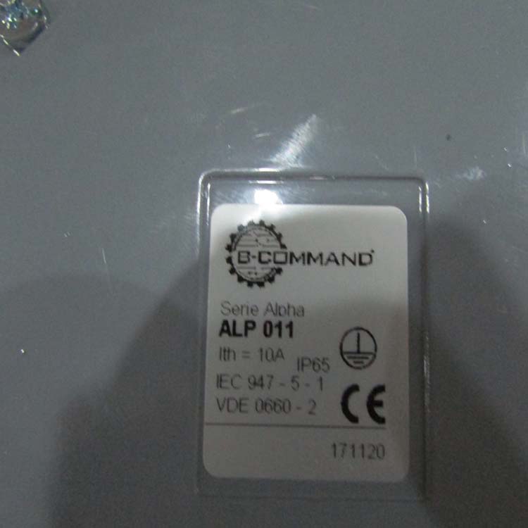 B-COMMANDװB-COMMAND
