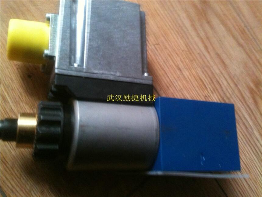 人̵R165142120컬