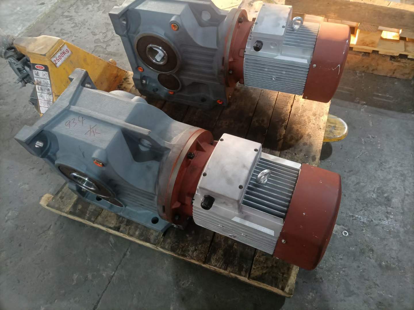 SF77-Y1.5KW-188.89ٻP3NC14