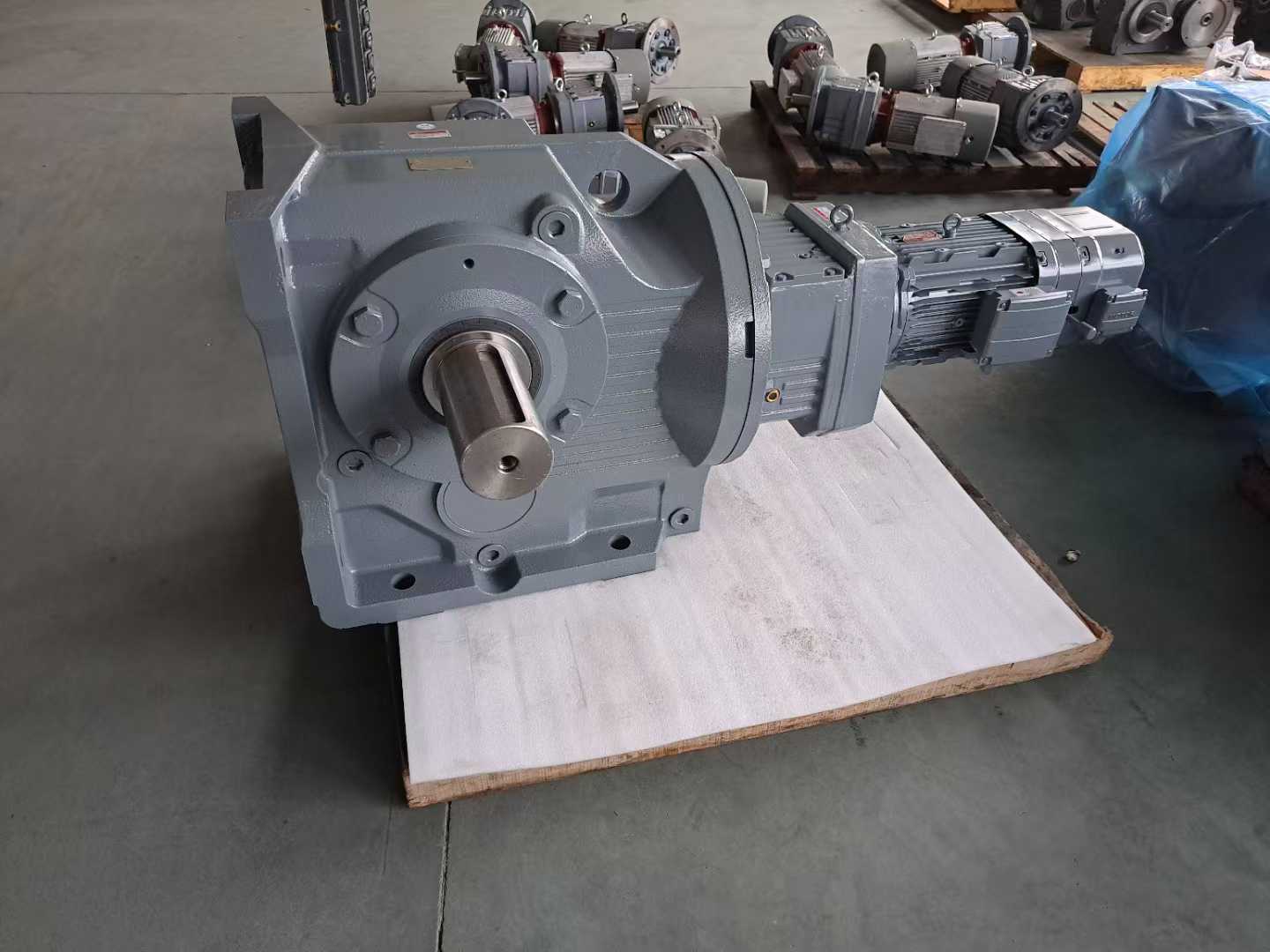 JMO36-R-3300ٻάP2NB20
