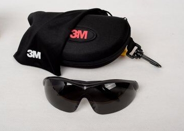 3M? V5ʱ˶۾۾ֹҵ۾˺۾