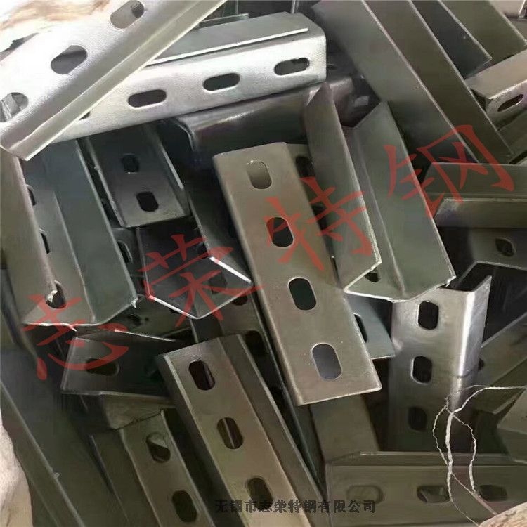 س׷ܹ־