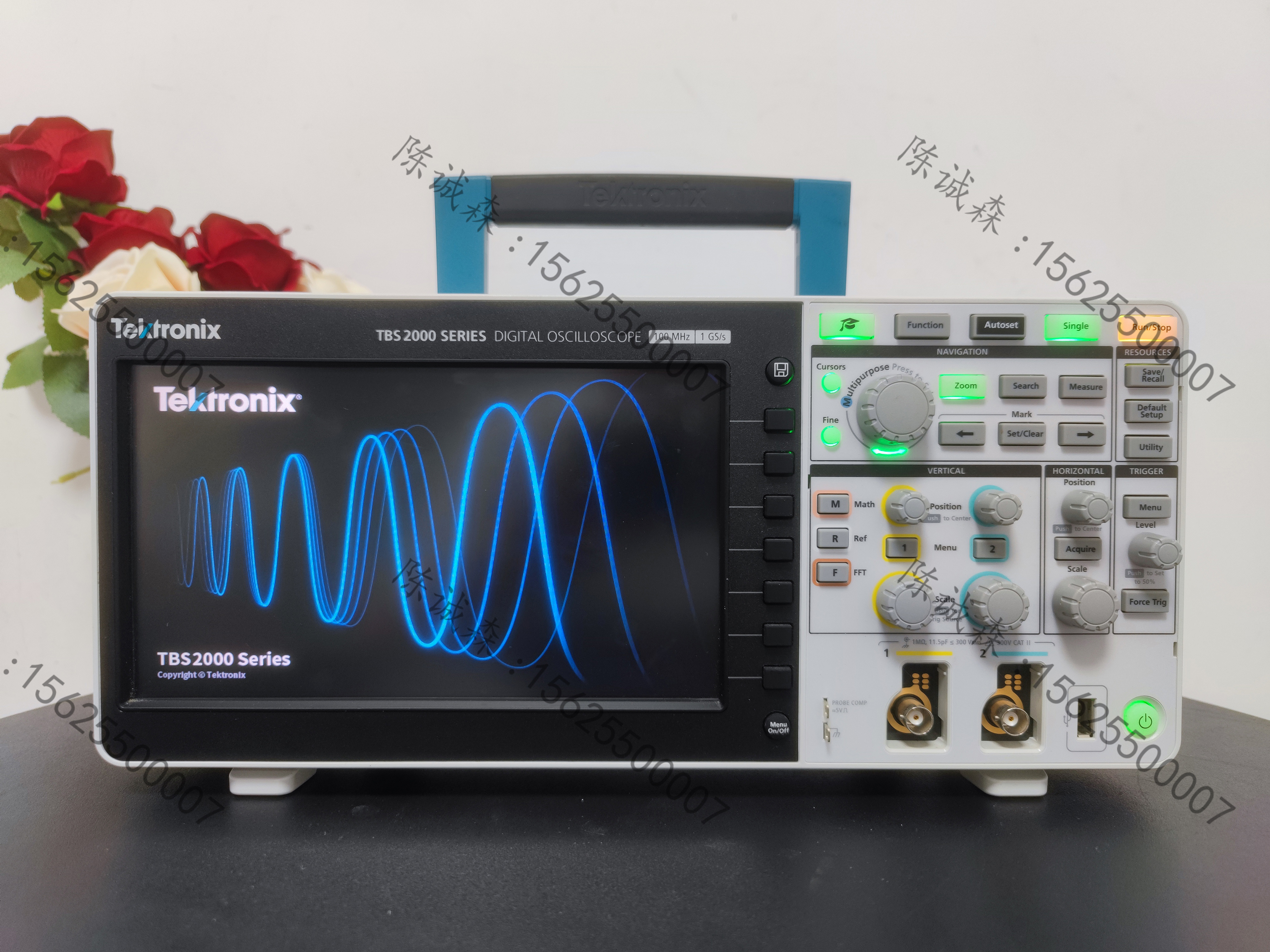 ¿Tektronix̩TBS2102BִʾTBS2000Bϵֻ